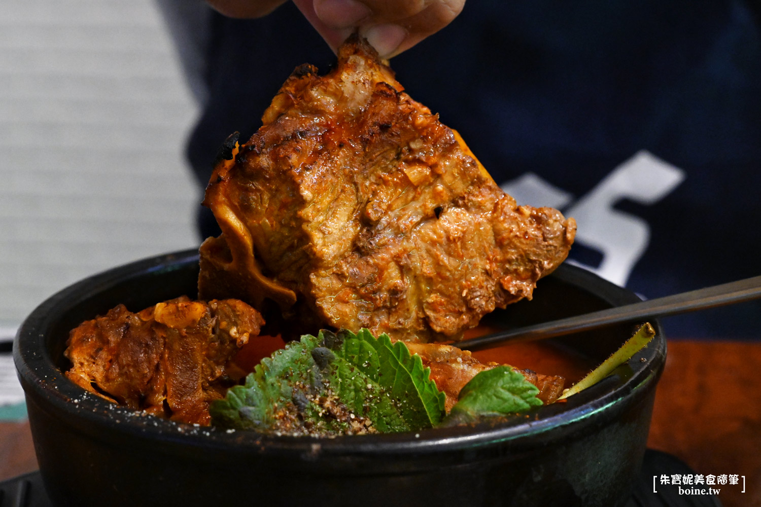 UNCLE-K排骨火鍋店|台北韓式料理火鍋推薦.韓屋外觀超好拍(菜單) @朱寶妮美食隨筆 UNCLE-K排骨火鍋店|台北韓式料理火鍋推薦.韓屋外觀超好拍(菜單) @朱寶妮美食隨筆