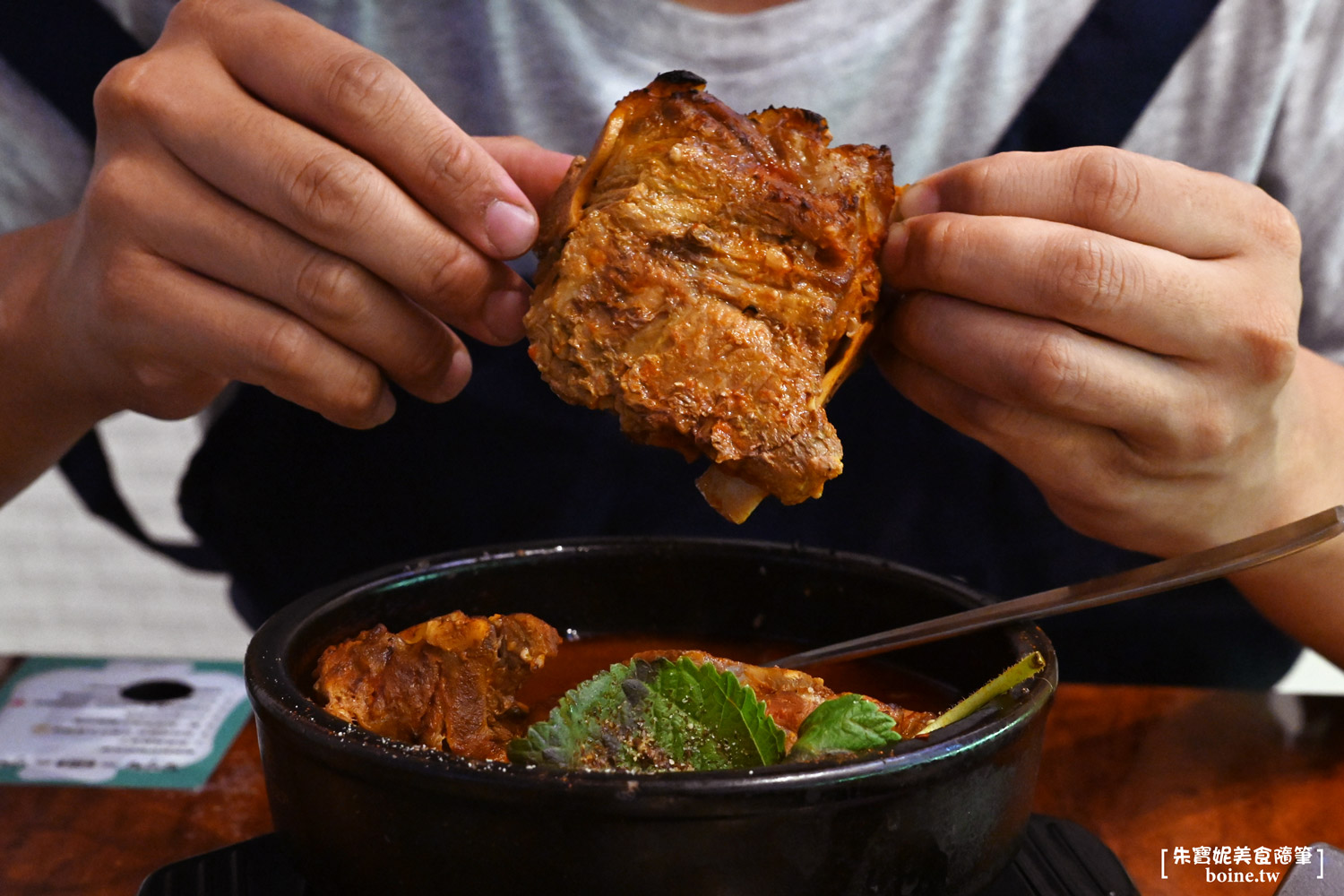 【西門美食】正豪季水餃專賣店．手工現包水餃(菜單) @朱寶妮美食隨筆