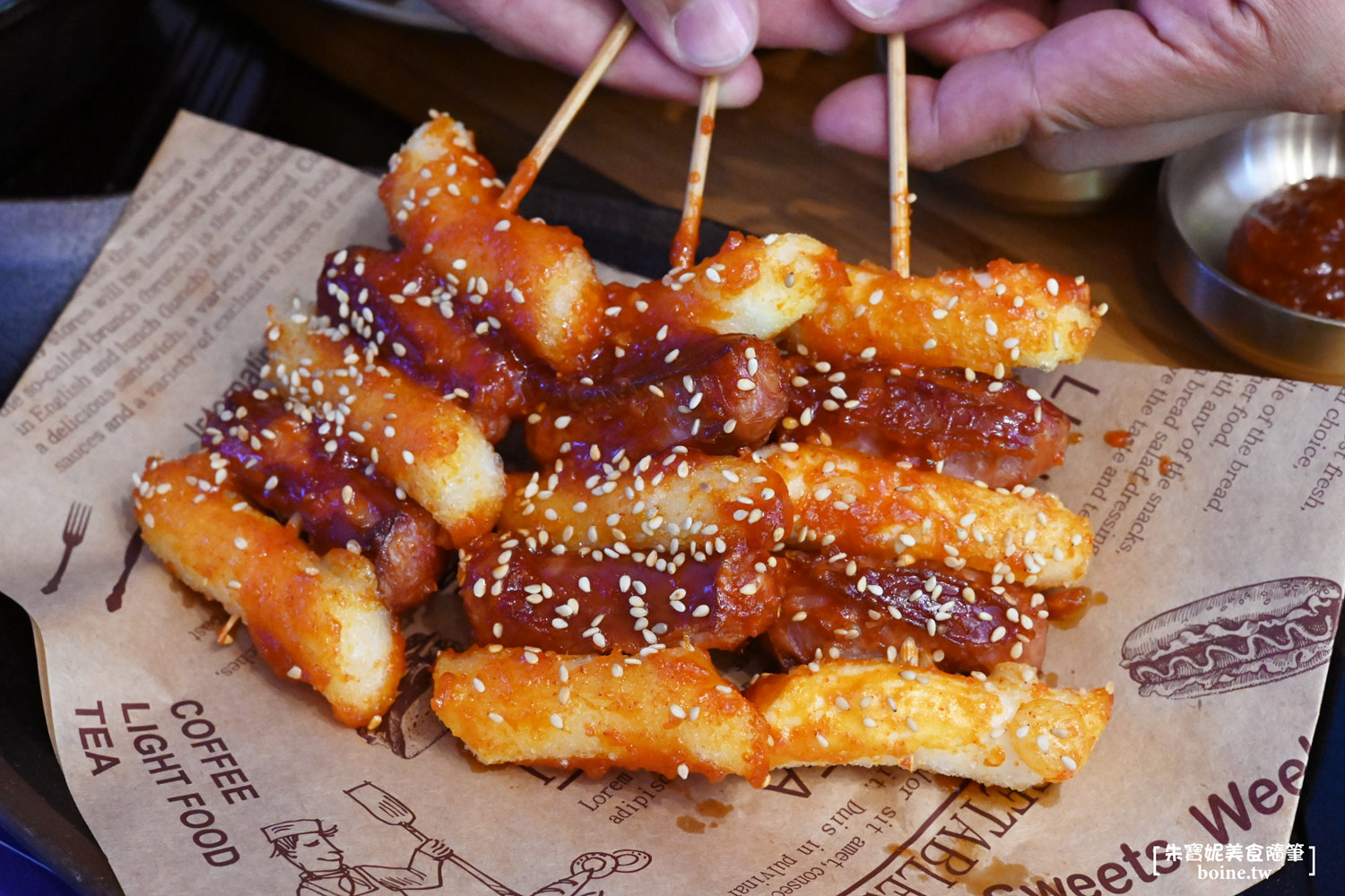 UNCLE-K排骨火鍋店|台北韓式料理火鍋推薦.韓屋外觀超好拍(菜單) @朱寶妮美食隨筆 UNCLE-K排骨火鍋店|台北韓式料理火鍋推薦.韓屋外觀超好拍(菜單) @朱寶妮美食隨筆