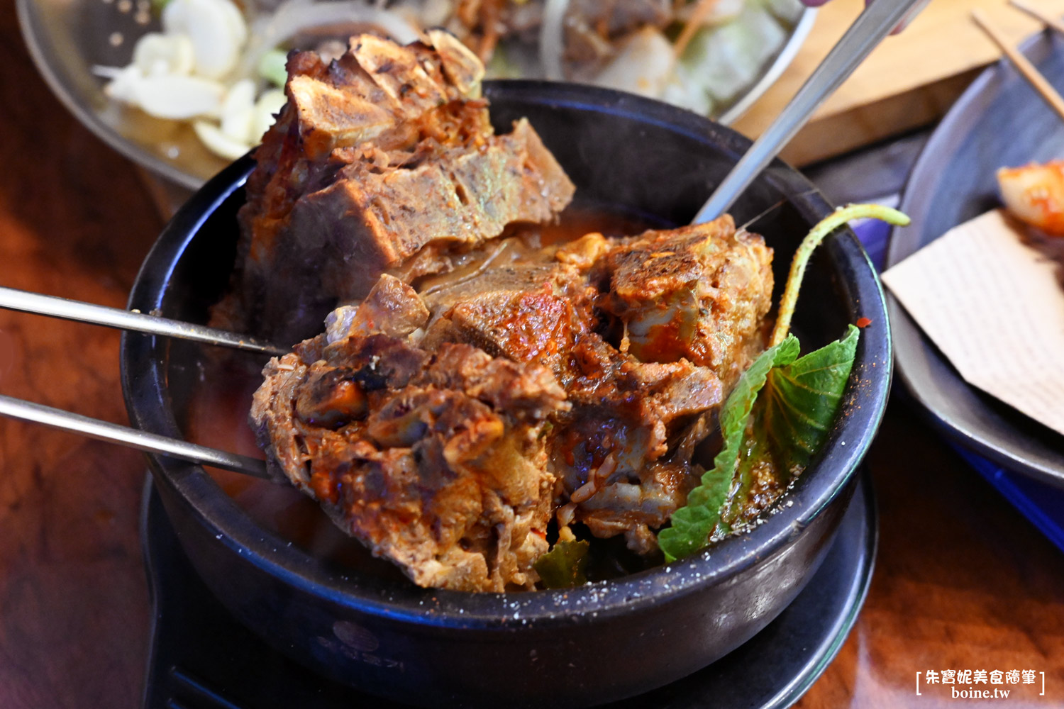 UNCLE-K排骨火鍋店|台北韓式料理火鍋推薦.韓屋外觀超好拍(菜單) @朱寶妮美食隨筆 UNCLE-K排骨火鍋店|台北韓式料理火鍋推薦.韓屋外觀超好拍(菜單) @朱寶妮美食隨筆