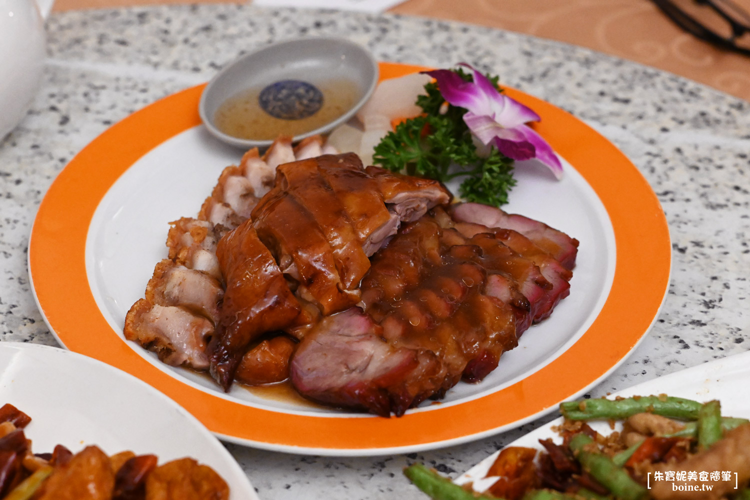 北平為福樓｜台北老字號烤鴨名店．燒臘便當與合菜聚餐一次滿足(菜單) @朱寶妮美食隨筆