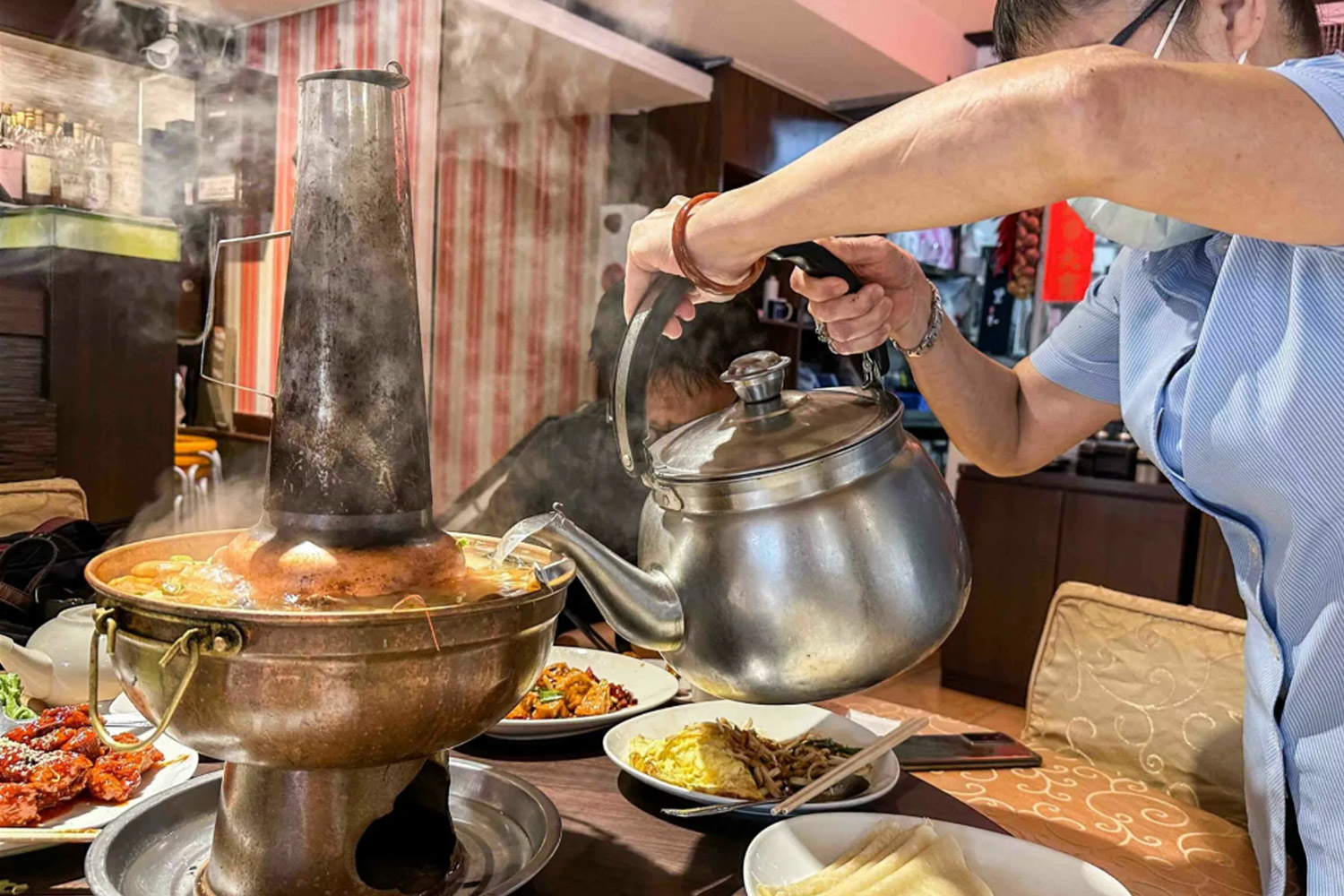 北平為福樓｜台北老字號烤鴨名店．燒臘便當與合菜聚餐一次滿足(菜單) @朱寶妮美食隨筆