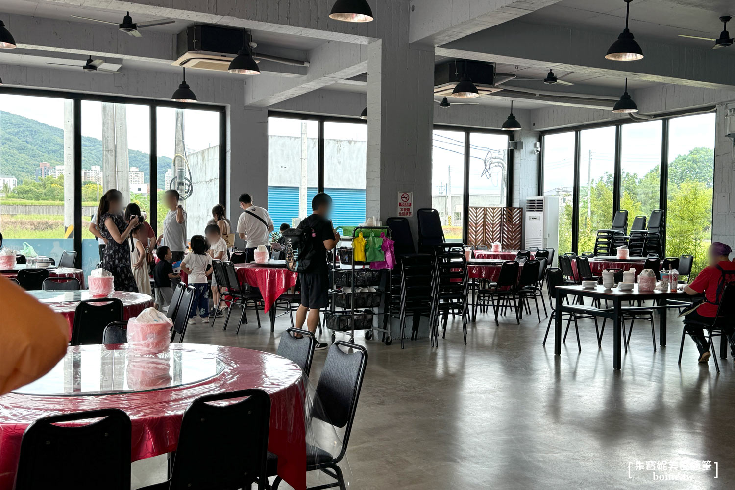 蘭揚蘆花雞餐廳｜Google 五星好評、傳奇窯烤雞！宜蘭美食推薦(菜單) @朱寶妮美食隨筆