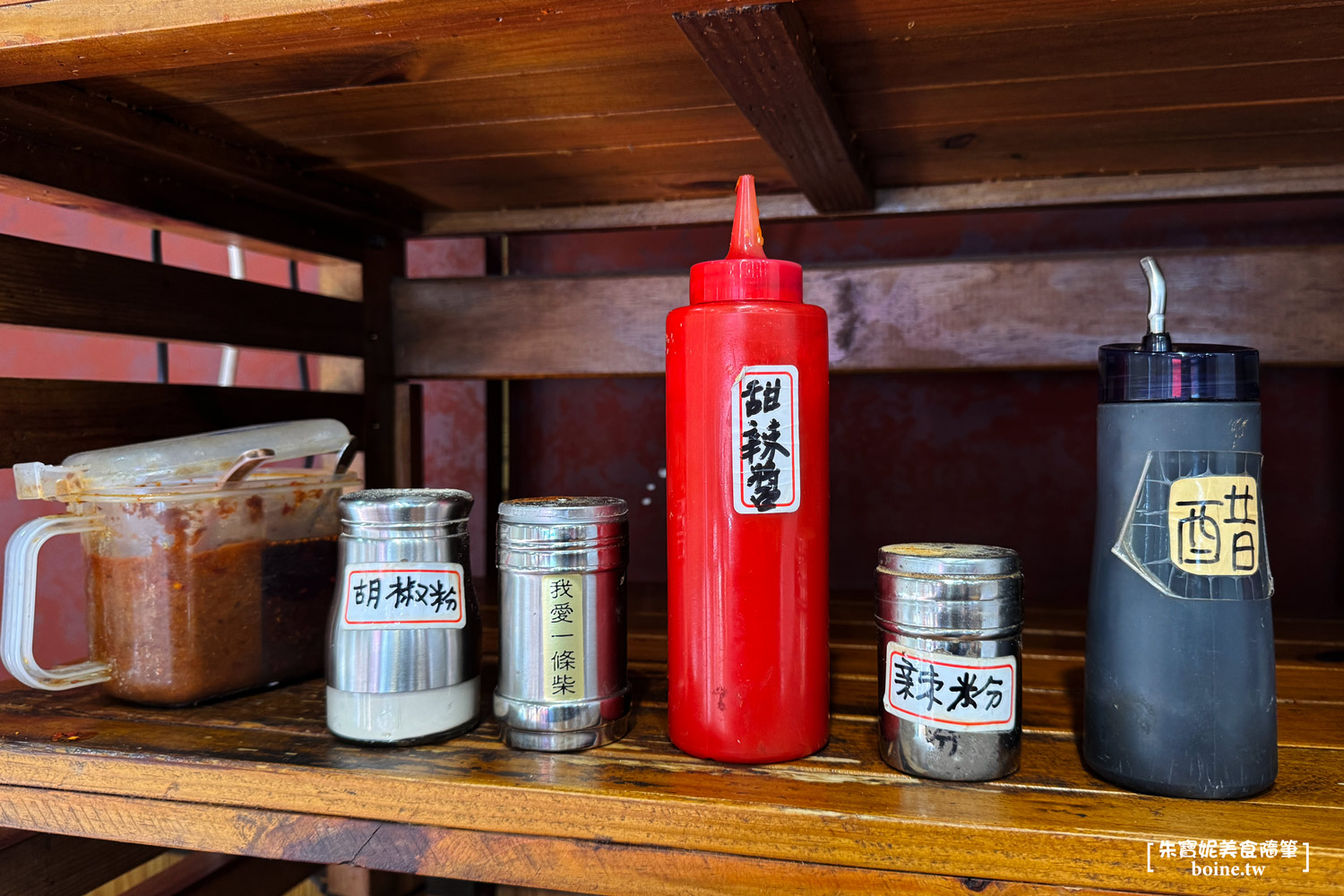 鳳邑麵線｜米糕肉圓四神湯通通有，高雄龍華市場週邊美食 @朱寶妮美食隨筆