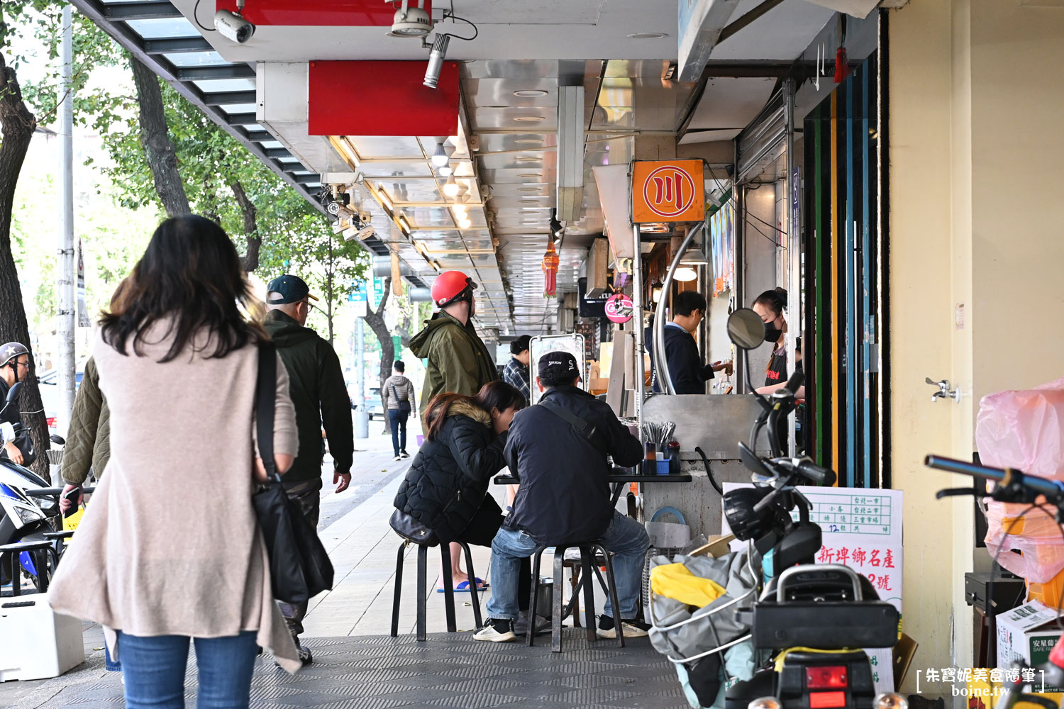 阿川蚵仔麵線|嘉義鮮蚵每日新鮮直送.肥美飽滿.網友票選台北必吃四大麵線 @朱寶妮美食隨筆 阿川蚵仔麵線|嘉義鮮蚵每日新鮮直送.肥美飽滿.網友票選台北必吃四大麵線 @朱寶妮美食隨筆