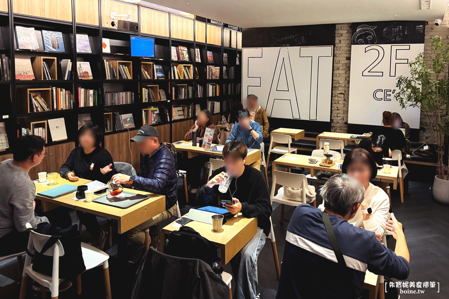 南京復興站不限時咖啡館|CE’ & LIB-RARY遼寧店.在圖書館裡喝咖啡 @朱寶妮美食隨筆 南京復興站不限時咖啡館|CE’ & LIB-RARY遼寧店.在圖書館裡喝咖啡 @朱寶妮美食隨筆