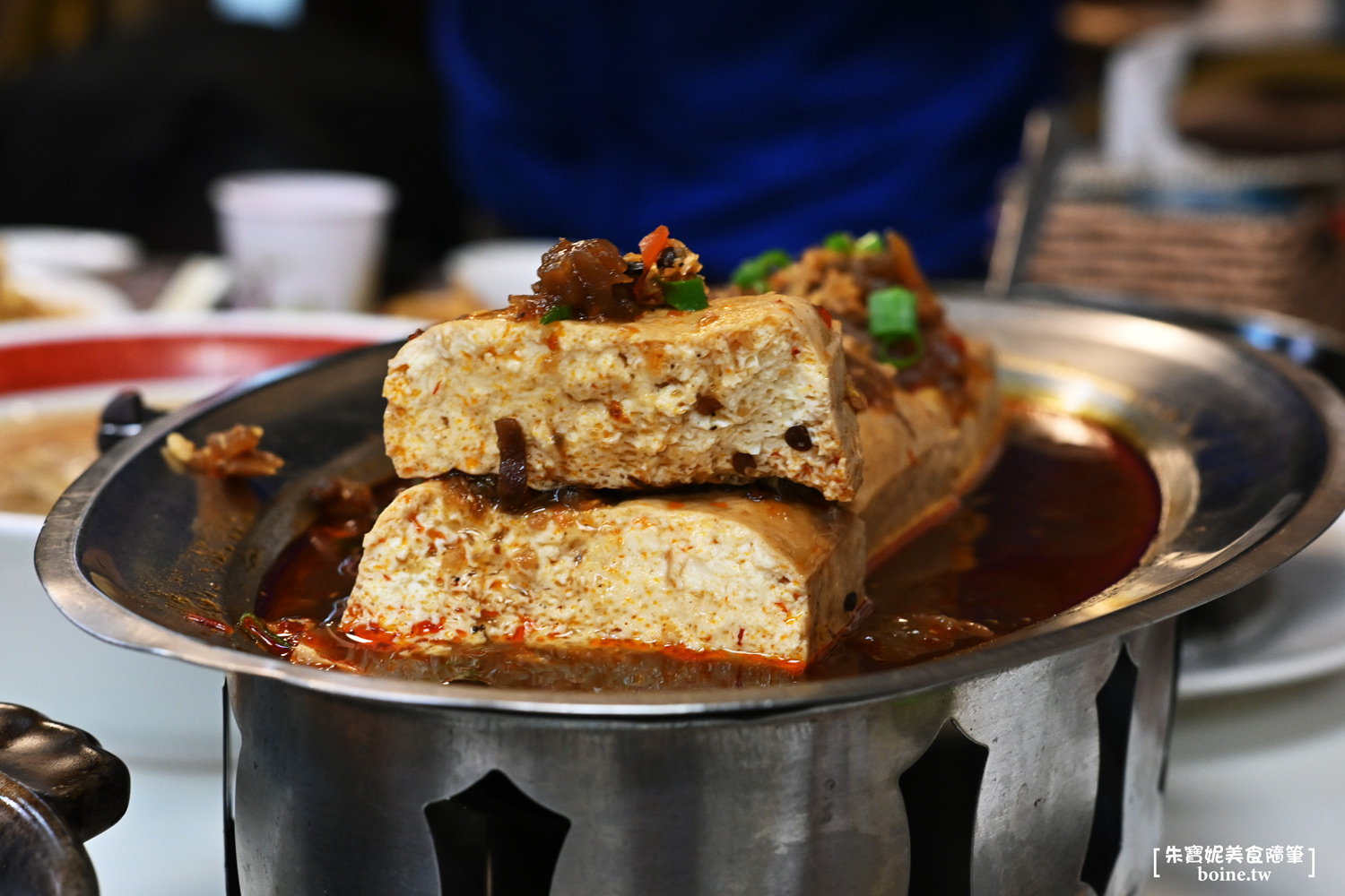 大直小館｜20年道地港式廚藝，功夫都在火候裡．台北少見的紙包雞粵菜 @朱寶妮美食隨筆