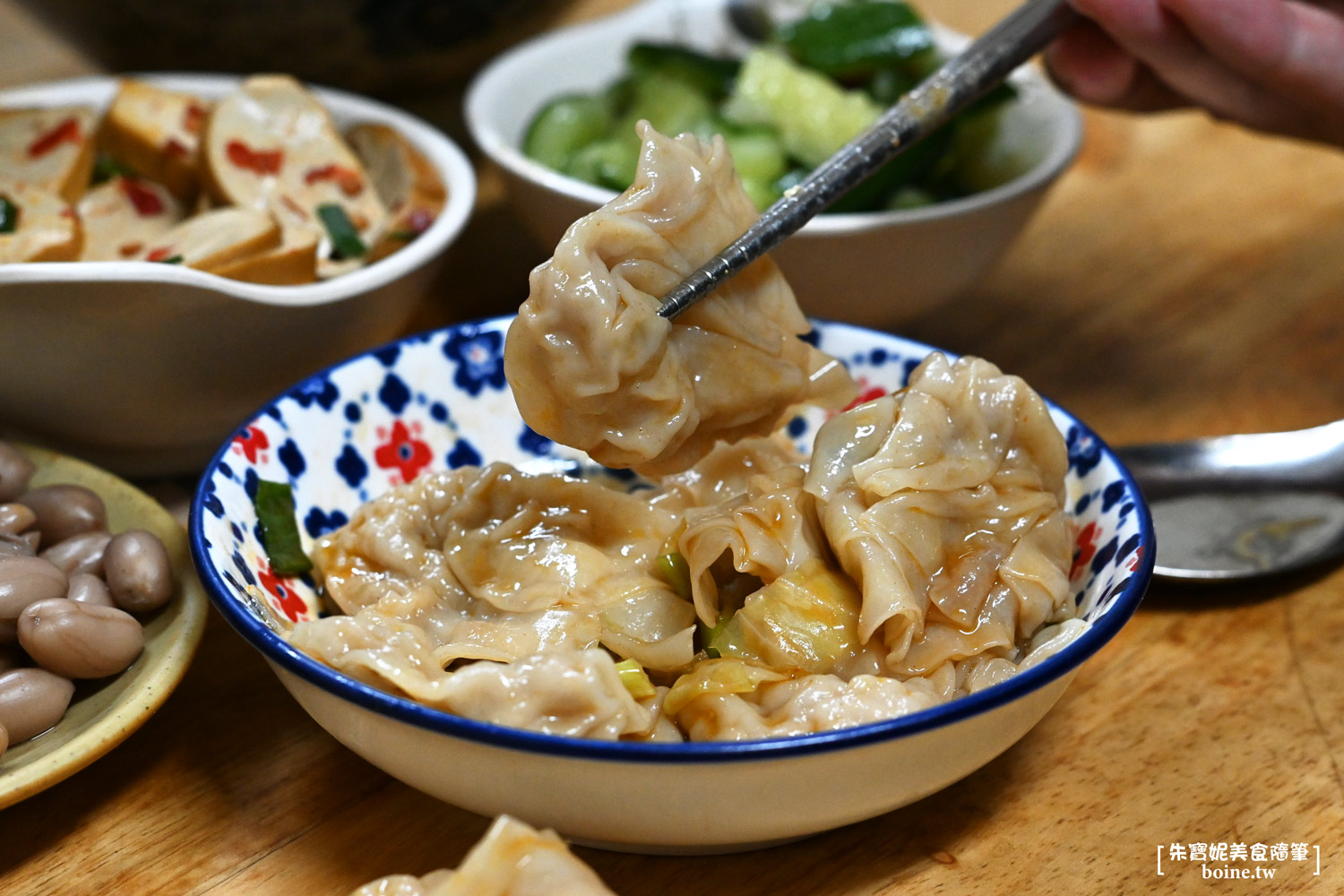 台北師大美食|糊塗麵.溫州街手切麵老店.原子少年成員家人開的平價麵食館 @朱寶妮美食隨筆 台北師大美食|糊塗麵.溫州街手切麵老店.原子少年成員家人開的平價麵食館 @朱寶妮美食隨筆