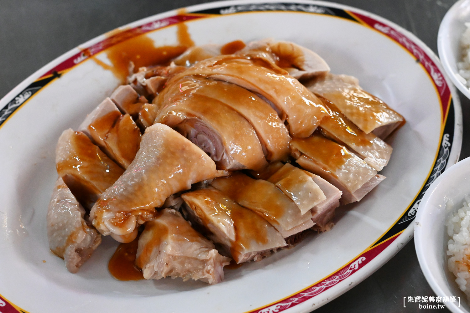 施福建好吃雞肉|萬華一甲子白斬雞老店,10元下水湯與雞油飯必吃 @朱寶妮美食隨筆 施福建好吃雞肉|萬華一甲子白斬雞老店,10元下水湯與雞油飯必吃 @朱寶妮美食隨筆