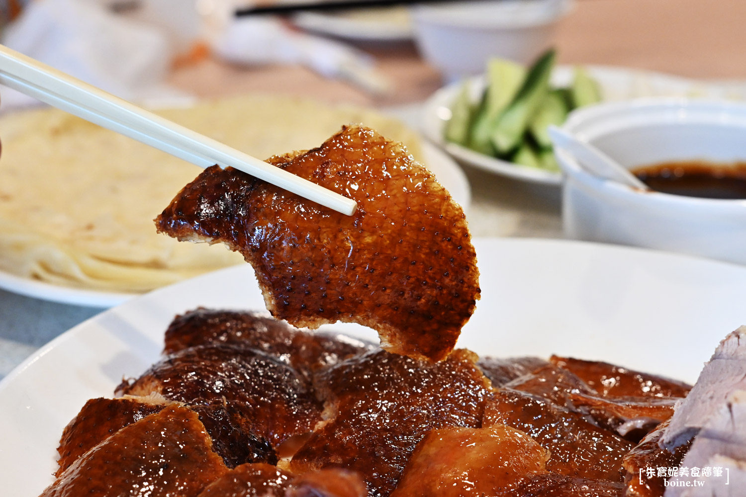 富順樓｜後山埤站美食，台北平價烤鴨、桌菜推薦 @朱寶妮美食隨筆