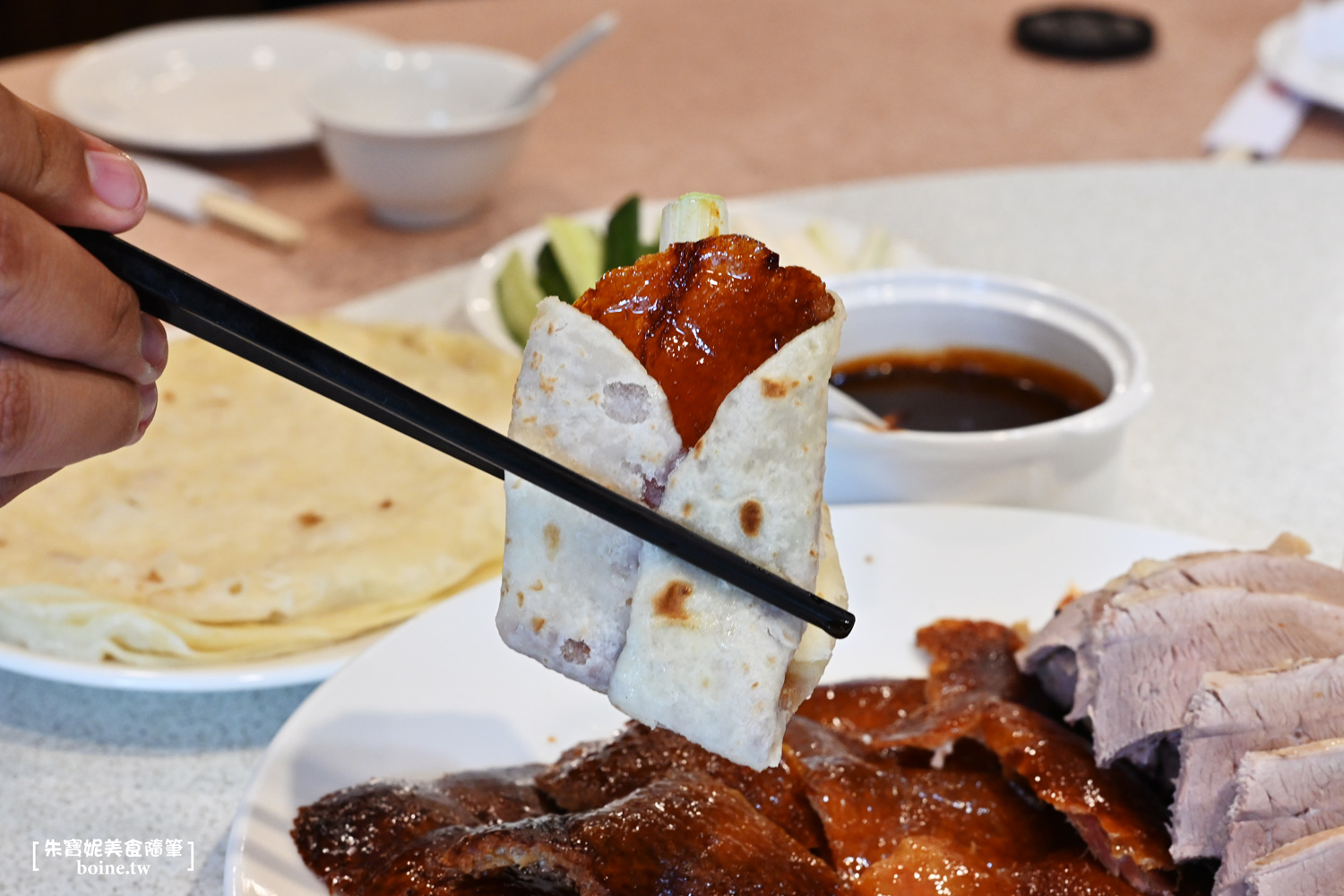 富順樓｜後山埤站美食，台北平價烤鴨、桌菜推薦 @朱寶妮美食隨筆