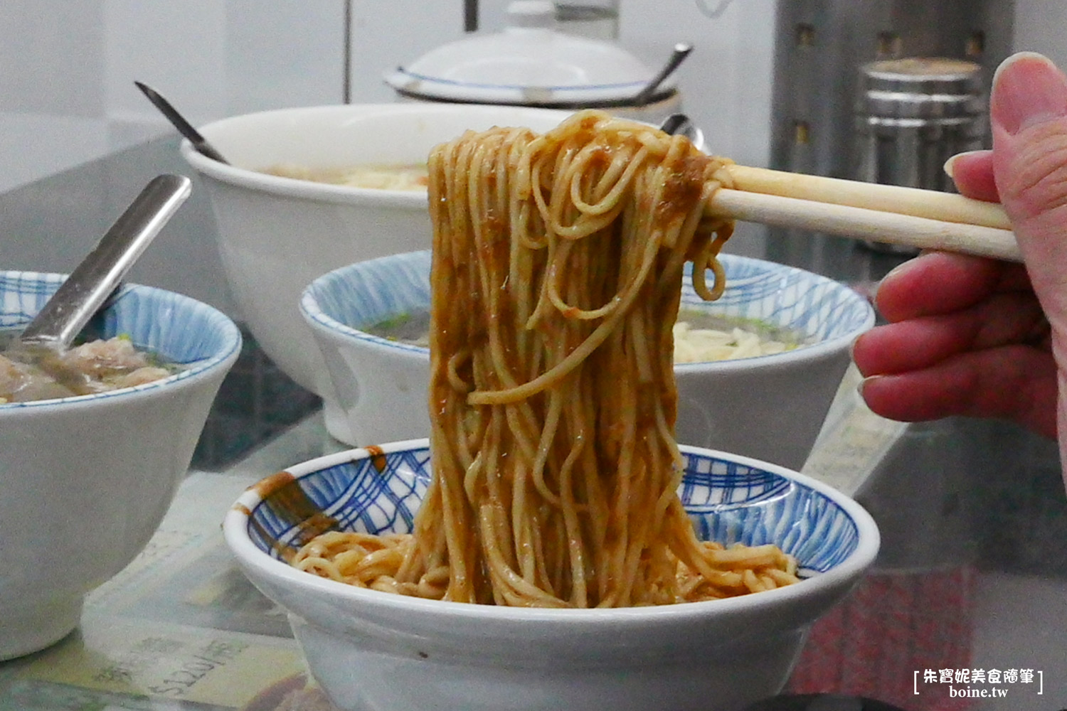 大麵章|宜蘭美食.傳說中的賭博麵!必吃沙茶麵與香菇肉丸湯 @朱寶妮美食隨筆 大麵章|宜蘭美食.傳說中的賭博麵!必吃沙茶麵與香菇肉丸湯 @朱寶妮美食隨筆
