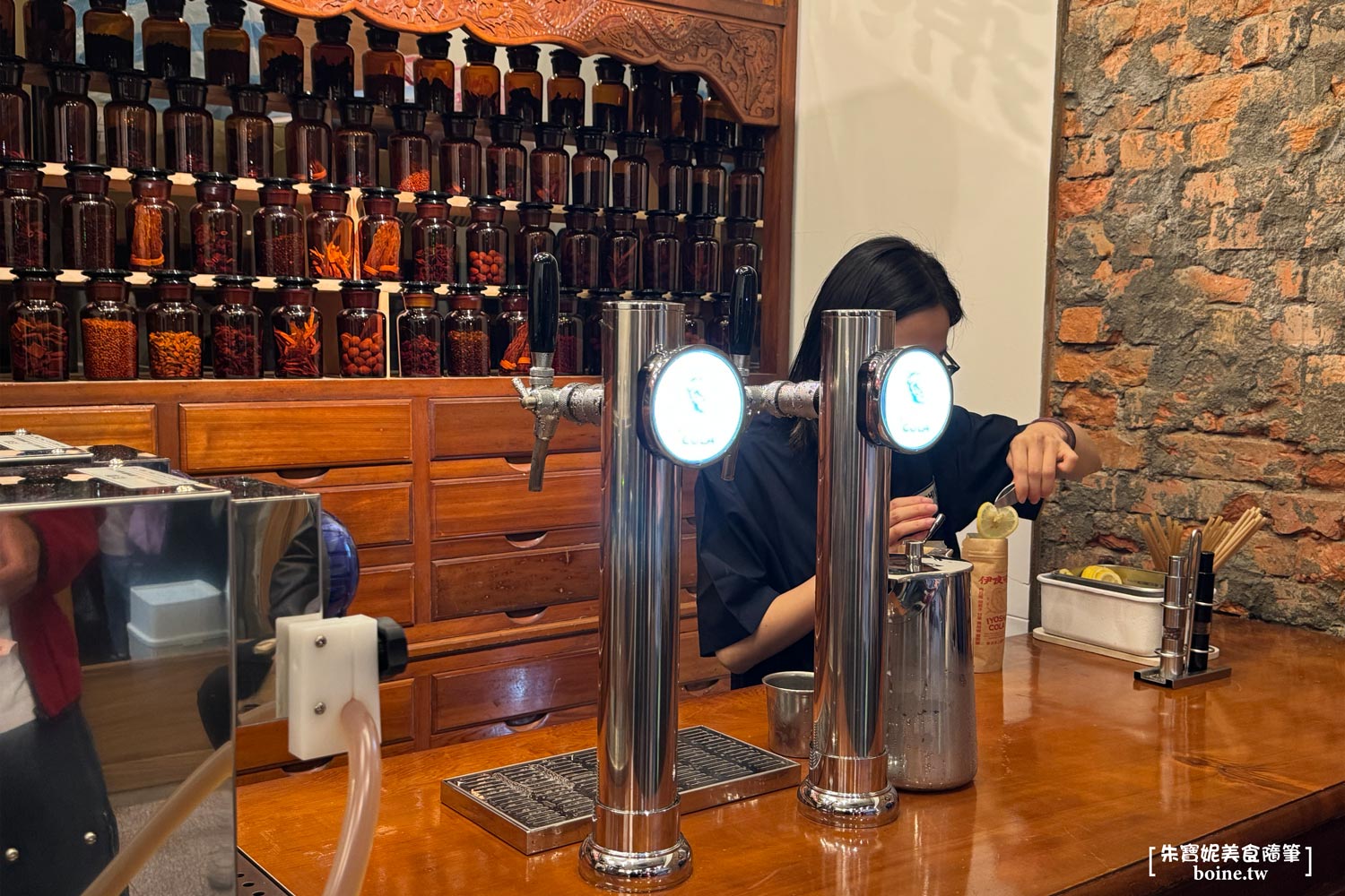 伊良可樂|日本爆紅天然漢方可樂專賣店IYOSHI COLA.免出國在台北就喝得到 @朱寶妮美食隨筆 伊良可樂|日本爆紅天然漢方可樂專賣店IYOSHI COLA.免出國在台北就喝得到 @朱寶妮美食隨筆