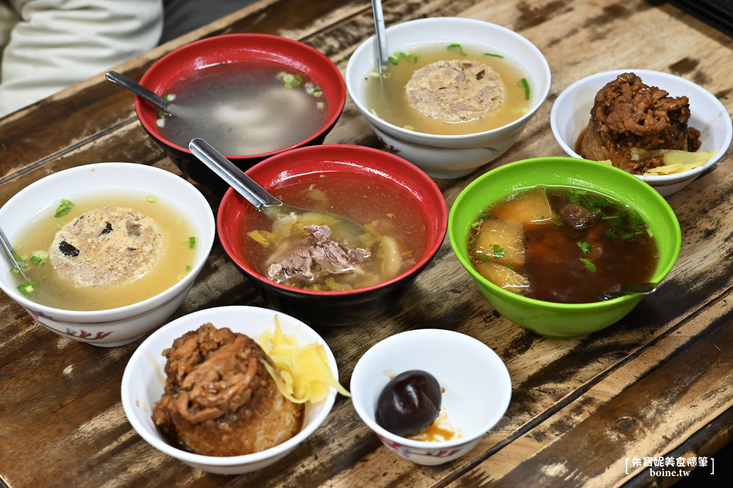 【西門町美食】隆次郎燒鳥串燒．Yakitori．絕品雞白肝．台北燒鳥推薦 @朱寶妮美食隨筆