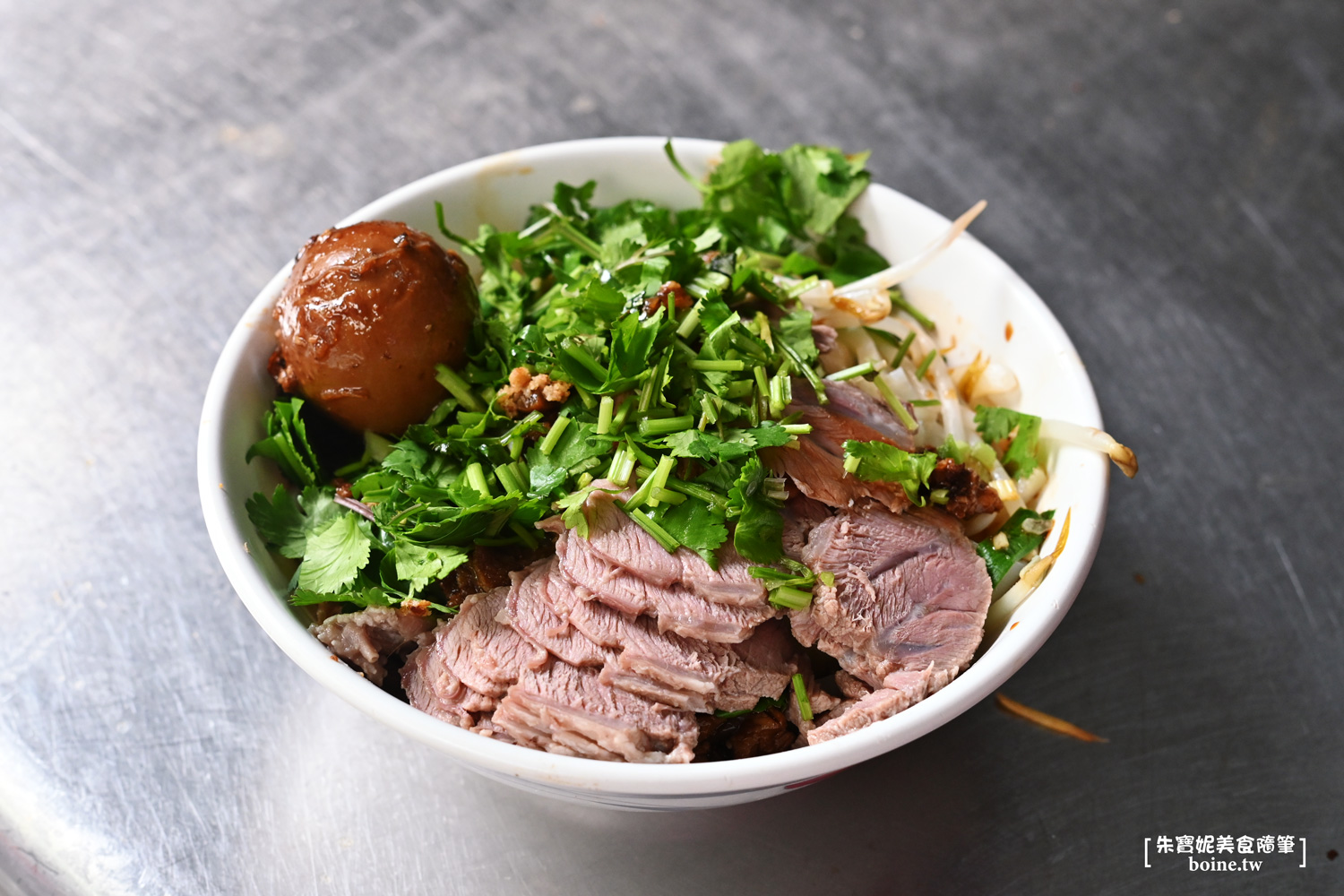 無名蒸肉圓、鴨肉麵｜在地人最愛的台式早午餐．三民第二公有市場美食推薦 @朱寶妮美食隨筆