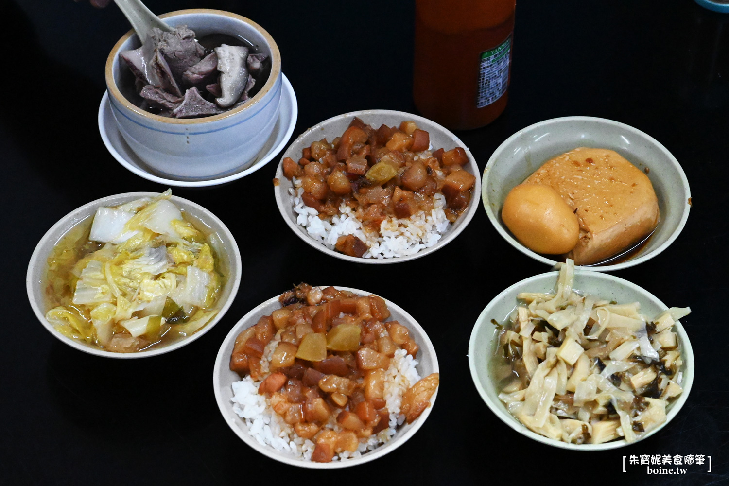 今大魯肉飯｜米其林跟在地人都推薦的排隊滷肉飯．肥肉控必吃 @朱寶妮美食隨筆