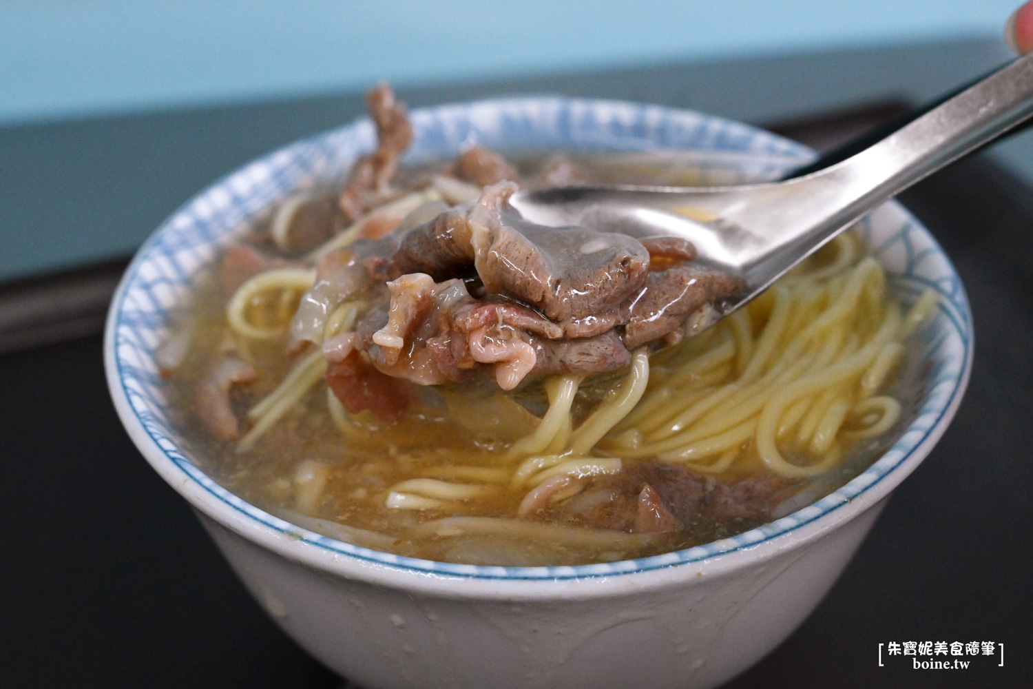 北港江記龍門生炒鴨肉焿｜三重美食推薦．鋼管傳送鴨肉焿的在地傳奇 @朱寶妮美食隨筆