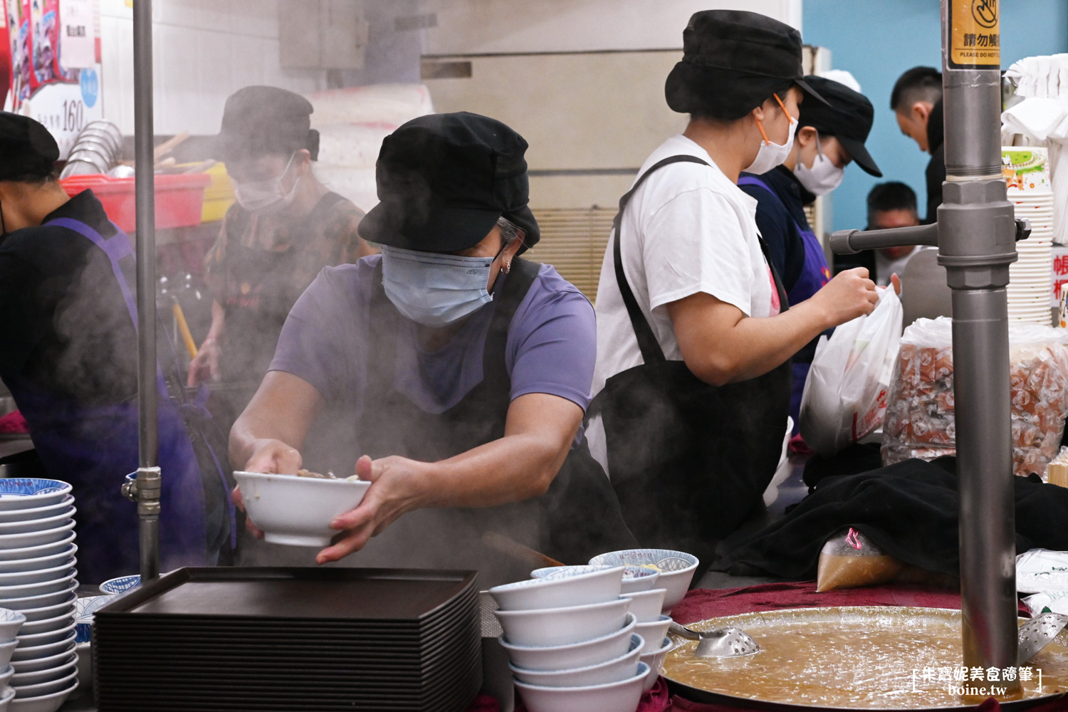 北港江記龍門生炒鴨肉焿｜三重美食推薦．鋼管傳送鴨肉焿的在地傳奇 @朱寶妮美食隨筆