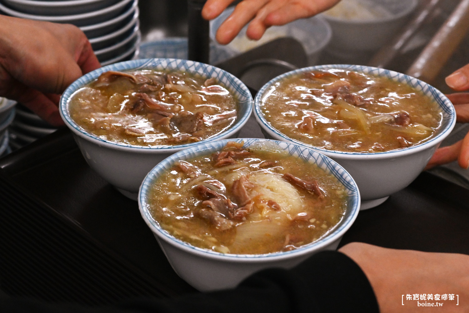 北中南．蛋黃酥名店評比｜陳耀訓．不二糕餅．LA ONE Bakery @朱寶妮美食隨筆