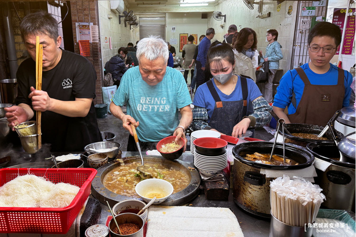 光輝肉羹｜被肉羹耽誤的滷肉飯．士林華榮市場必吃排隊美食 @朱寶妮美食隨筆