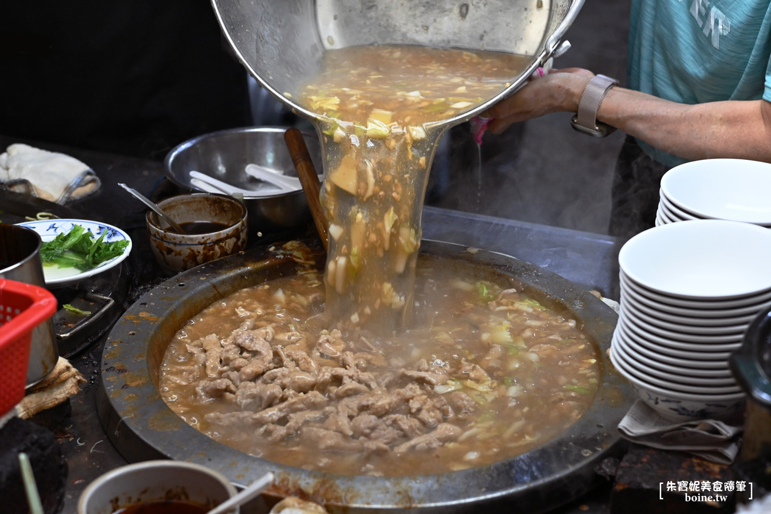 光輝肉羹|被肉羹耽誤的滷肉飯.士林華榮市場必吃排隊美食 @朱寶妮美食隨筆 光輝肉羹|被肉羹耽誤的滷肉飯.士林華榮市場必吃排隊美食 @朱寶妮美食隨筆