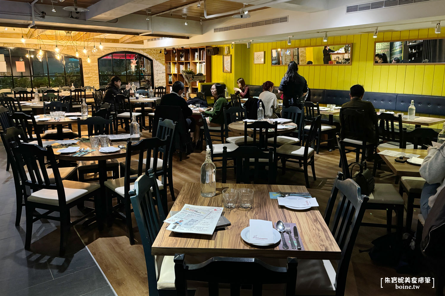 solo pasta｜台北東區經典義式餐廳．網路破萬則好評推薦 @朱寶妮美食隨筆