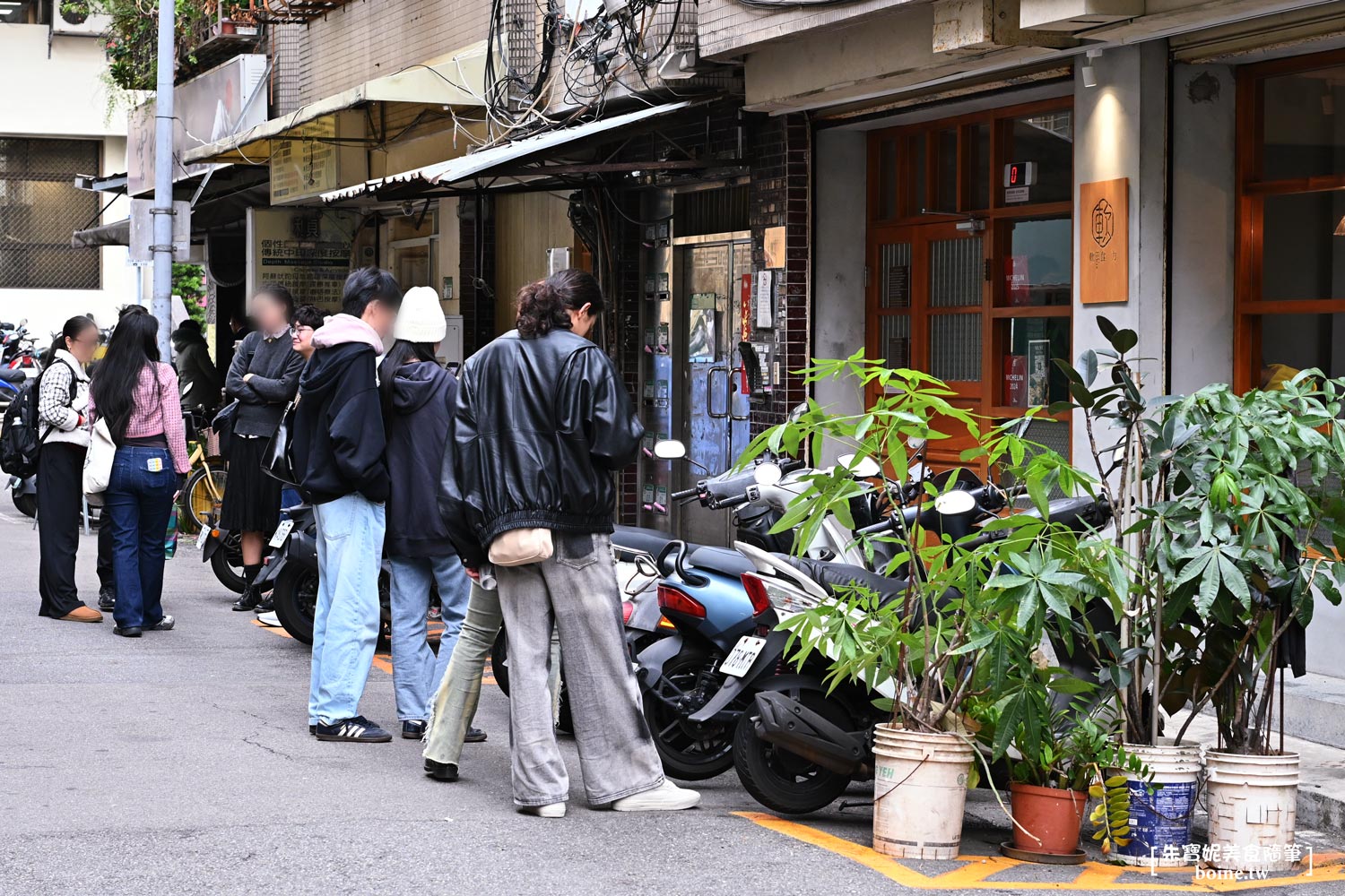 軟食力Soft Power｜環境整潔的粉漿蛋餅．米其林推薦的行天宮站美食 @朱寶妮美食隨筆