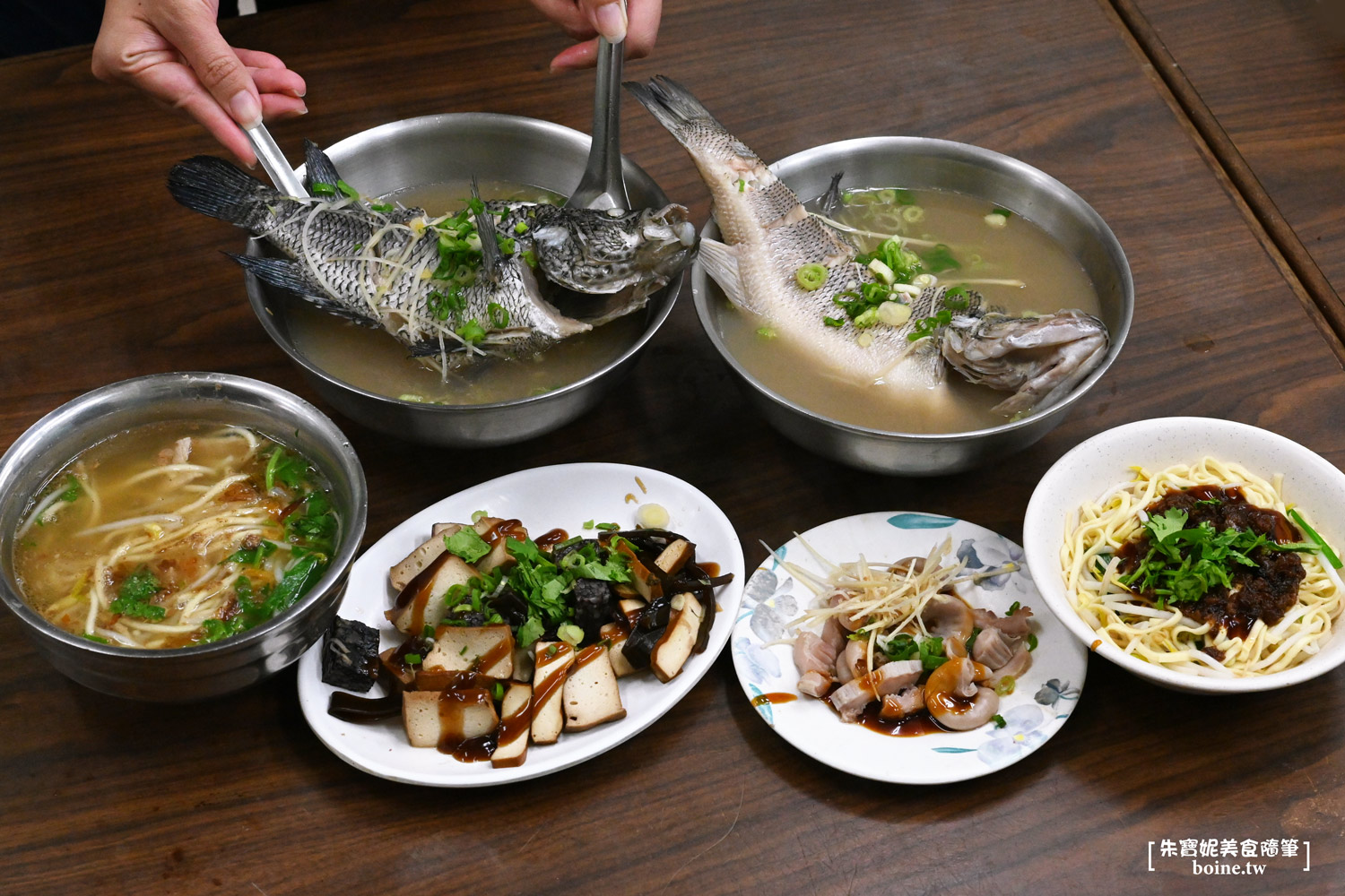 【瑞豐夜市美食】石記臭豆腐．高雄排隊美食推薦 @朱寶妮美食隨筆