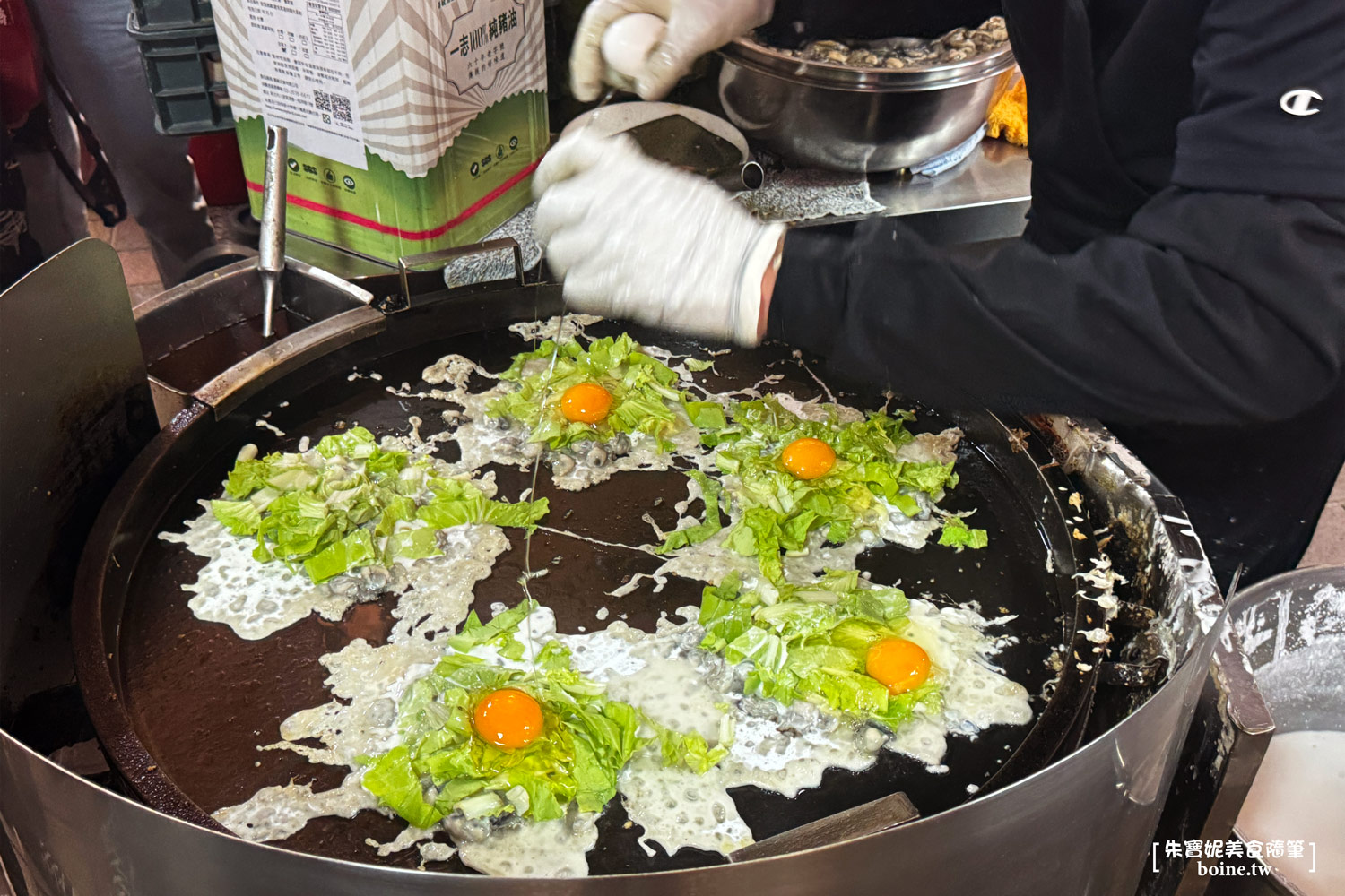 MY王蚵仔煎｜新竹城隍廟排隊美食．脆皮愛好者必吃 @朱寶妮美食隨筆