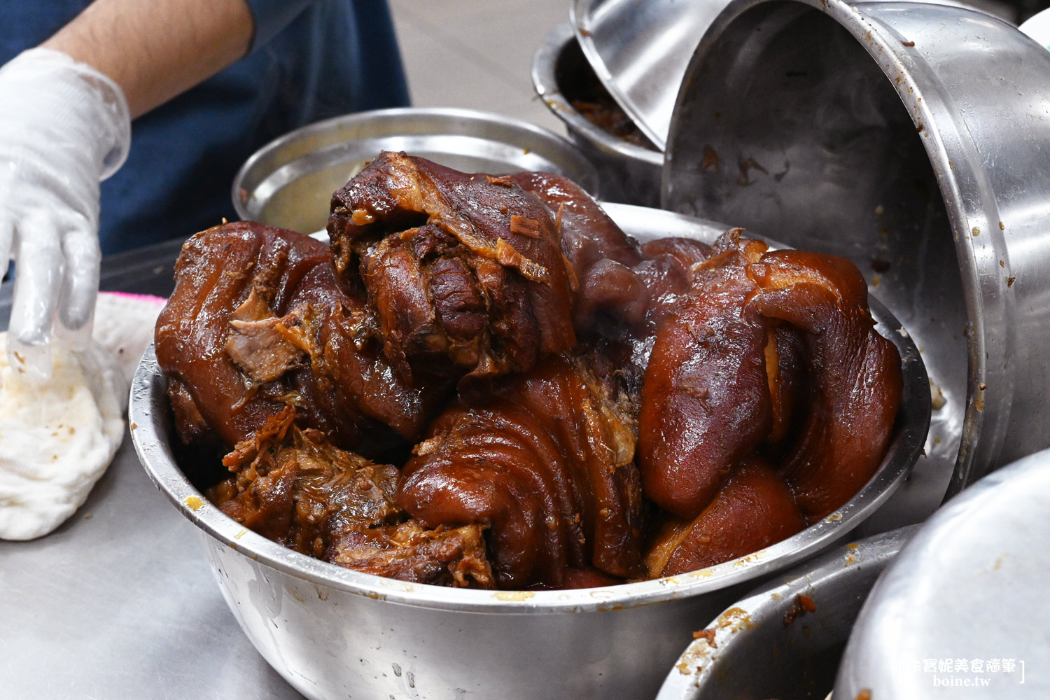 三重美食|五燈獎豬腳滷肉飯.大台北必吃老字號.膠質滿滿的銷魂滋味 @朱寶妮美食隨筆 三重美食|五燈獎豬腳滷肉飯.大台北必吃老字號.膠質滿滿的銷魂滋味 @朱寶妮美食隨筆