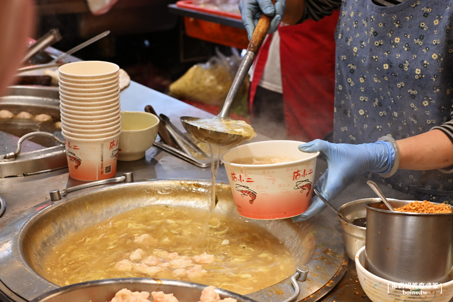 店小二魯肉飯｜三重在地人激推的必吃宵夜．米其林入選餐廳 @朱寶妮美食隨筆