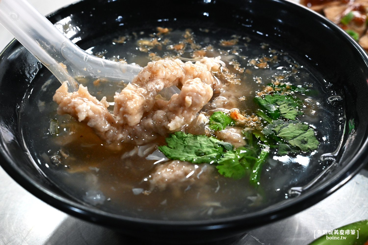 三重手作焿．赤肉羮｜首富郭台銘也吃過．文化北路CP值美食 @朱寶妮美食隨筆