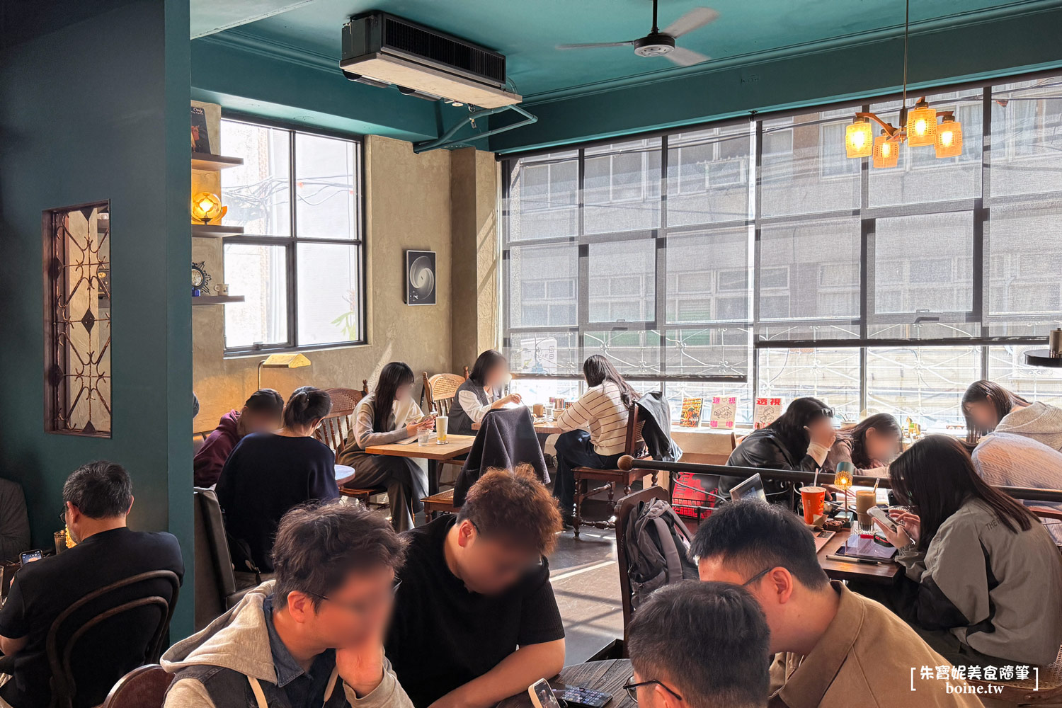 中山區美食｜二會咖啡廳．華陰街巷弄的質感角落．蛋沙拉吐司必點 @朱寶妮美食隨筆