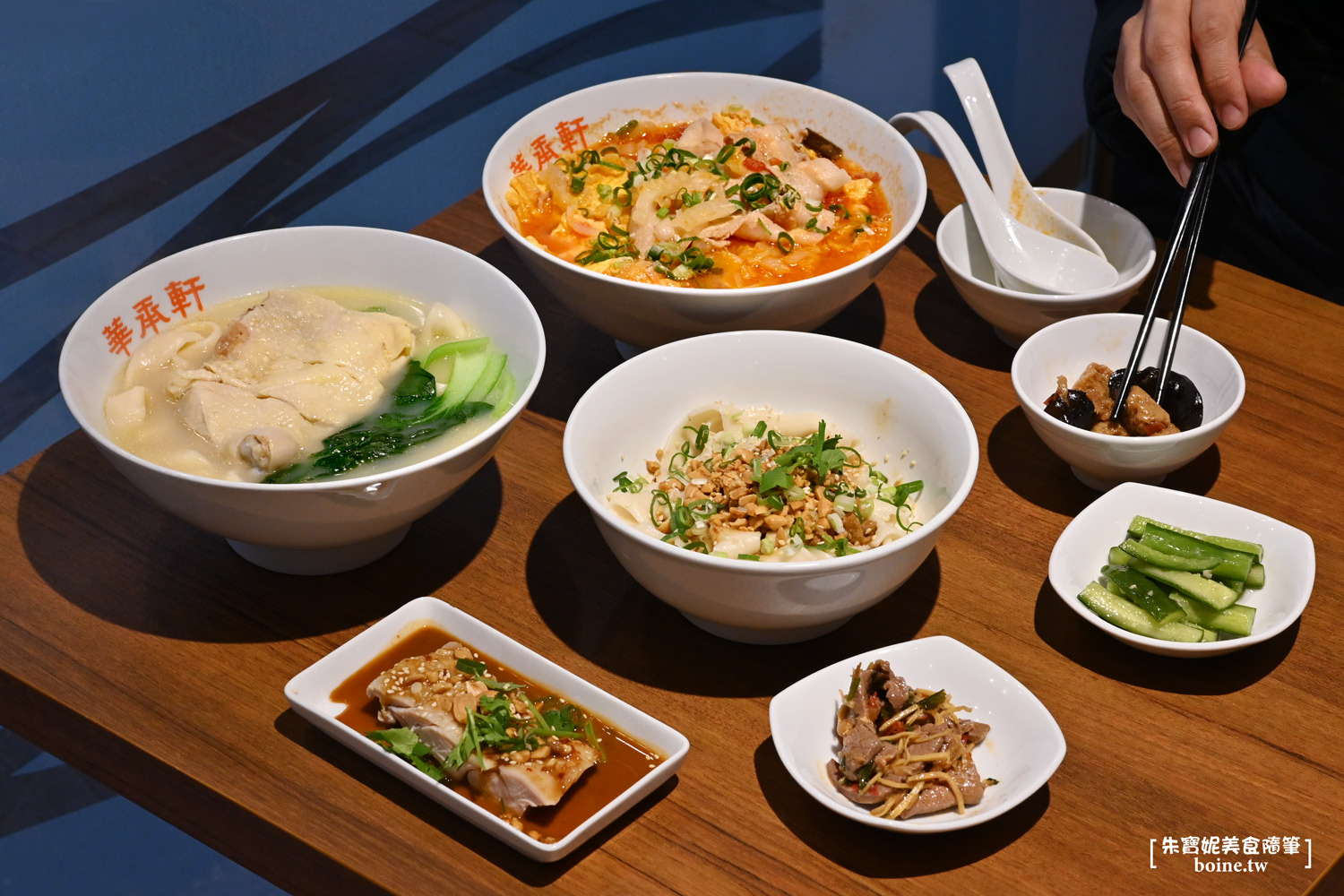 【前金站美食】花葵壽喜．高雄平價關東壽喜燒推薦 @朱寶妮美食隨筆