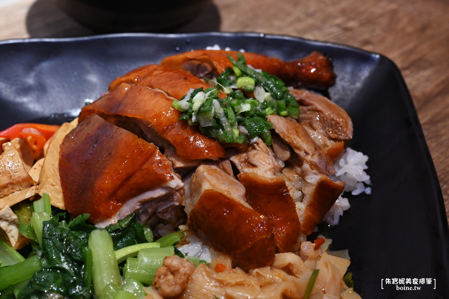 九記何燒臘｜台北60年排隊美食．必吃限量鴨腿飯．想吃記得早點來 @朱寶妮美食隨筆