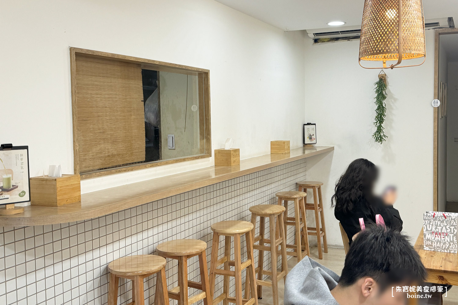 老漿家|台北大巨蛋美食.黃仁勳也造訪的24小時豆漿店 @朱寶妮美食隨筆 老漿家|台北大巨蛋美食.黃仁勳也造訪的24小時豆漿店 @朱寶妮美食隨筆