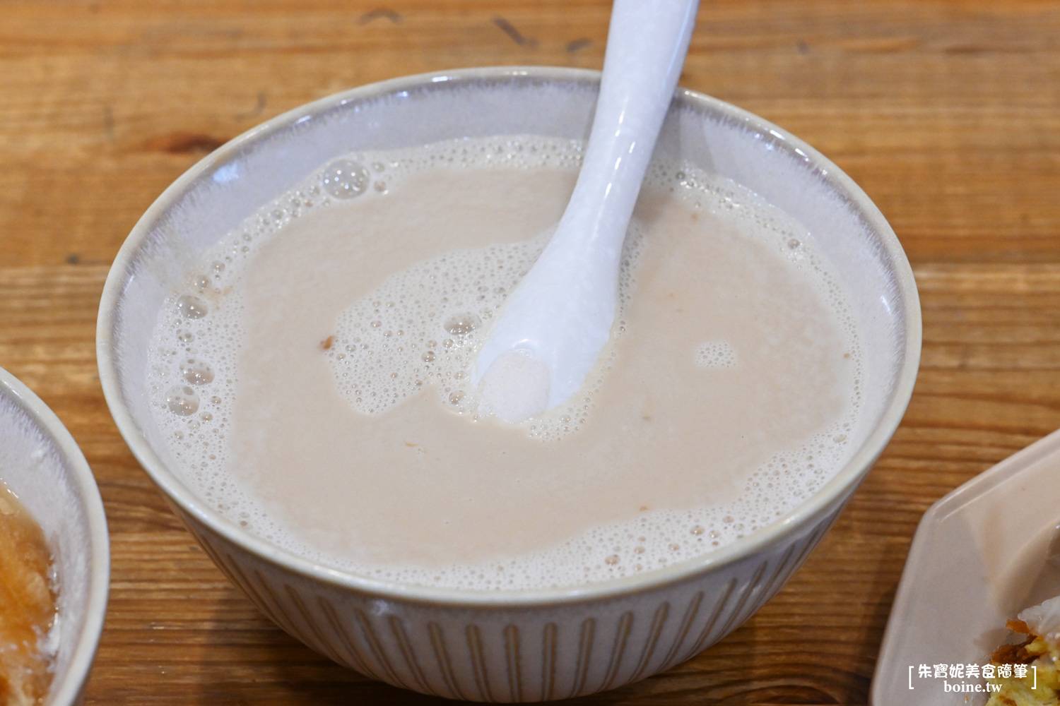 老漿家｜台北大巨蛋美食．黃仁勳也造訪的24小時豆漿店 @朱寶妮美食隨筆