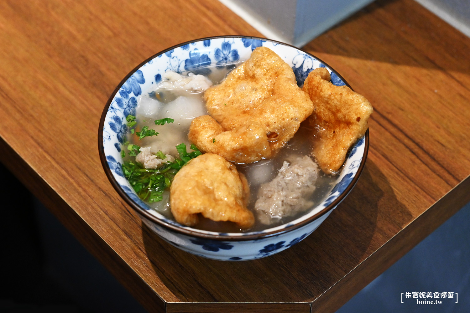 無店名魷魚羹｜士林夜市必吃美食．李易也推薦的老字號小吃 @朱寶妮美食隨筆