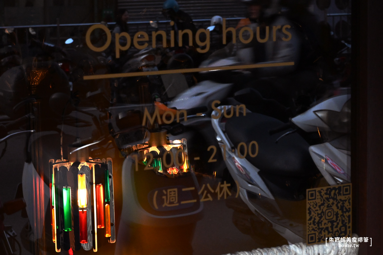 隅咖啡|古亭站歐洲復古咖啡廳.台北草莓蛋糕推薦 @朱寶妮美食隨筆 隅咖啡|古亭站歐洲復古咖啡廳.台北草莓蛋糕推薦 @朱寶妮美食隨筆