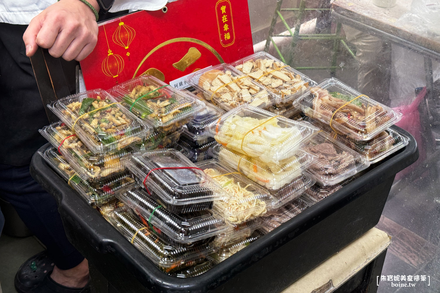 阿娥水餃｜挑戰台北最便宜的蝦仁水餃．松江南京站平價美食推薦 @朱寶妮美食隨筆