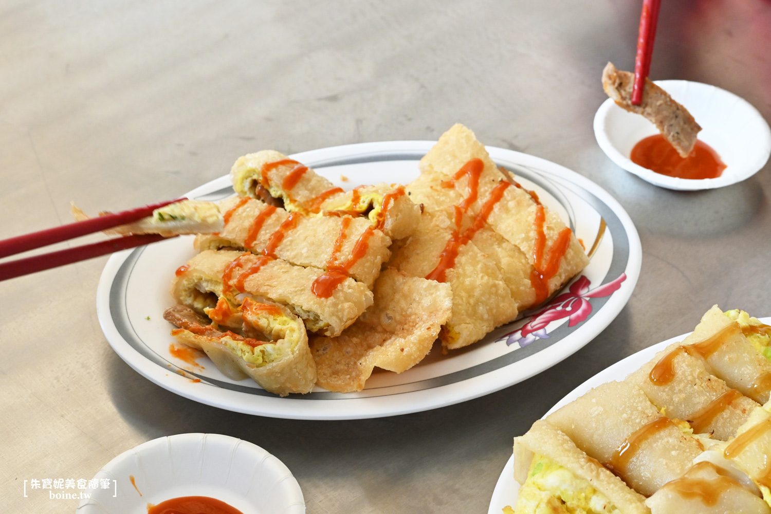 藍鯨早餐店｜沒招牌的50年老字號美食．高雄蛋餅推薦 @朱寶妮美食隨筆