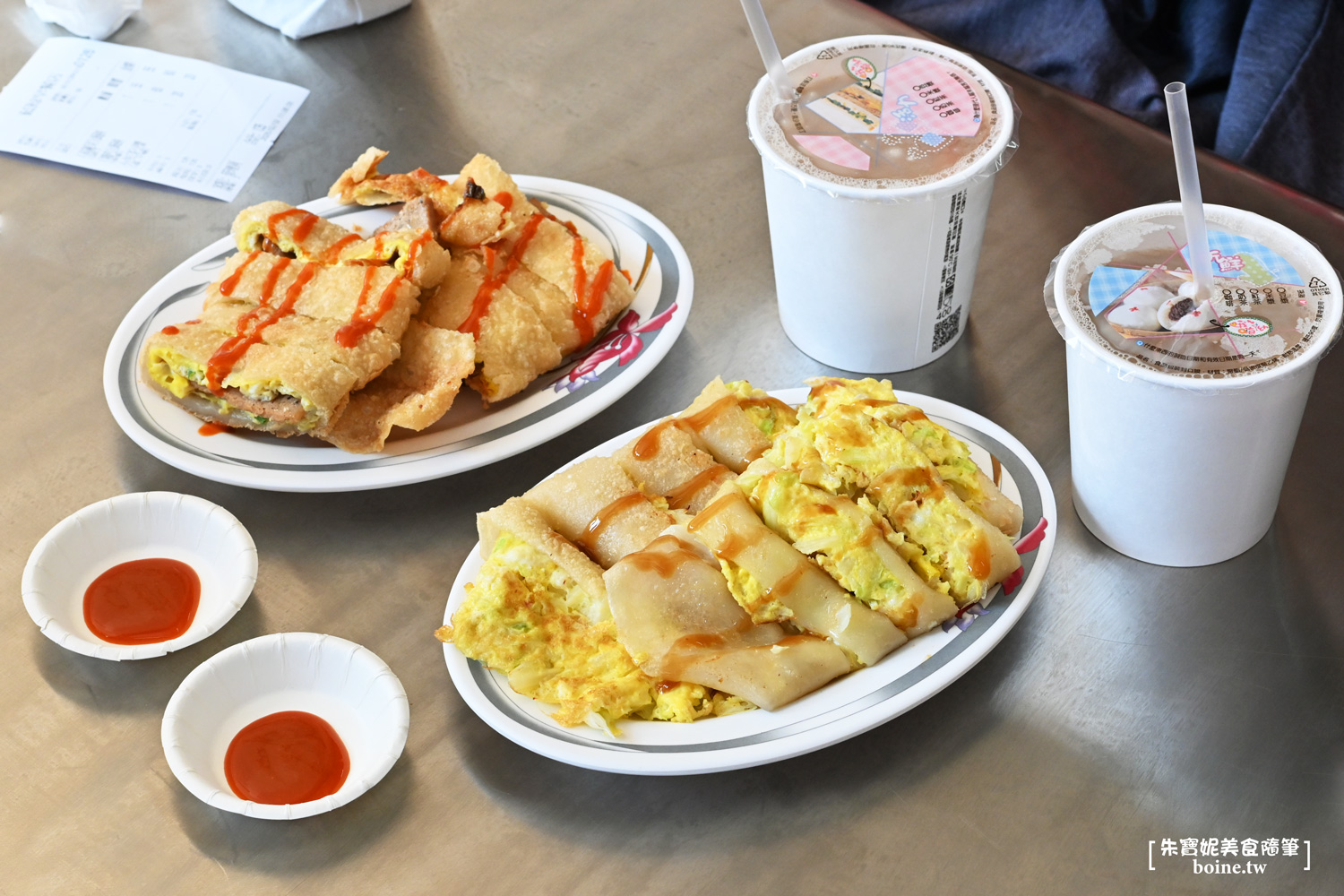 藍鯨早餐店｜沒招牌的50年老字號美食．高雄蛋餅推薦 @朱寶妮美食隨筆