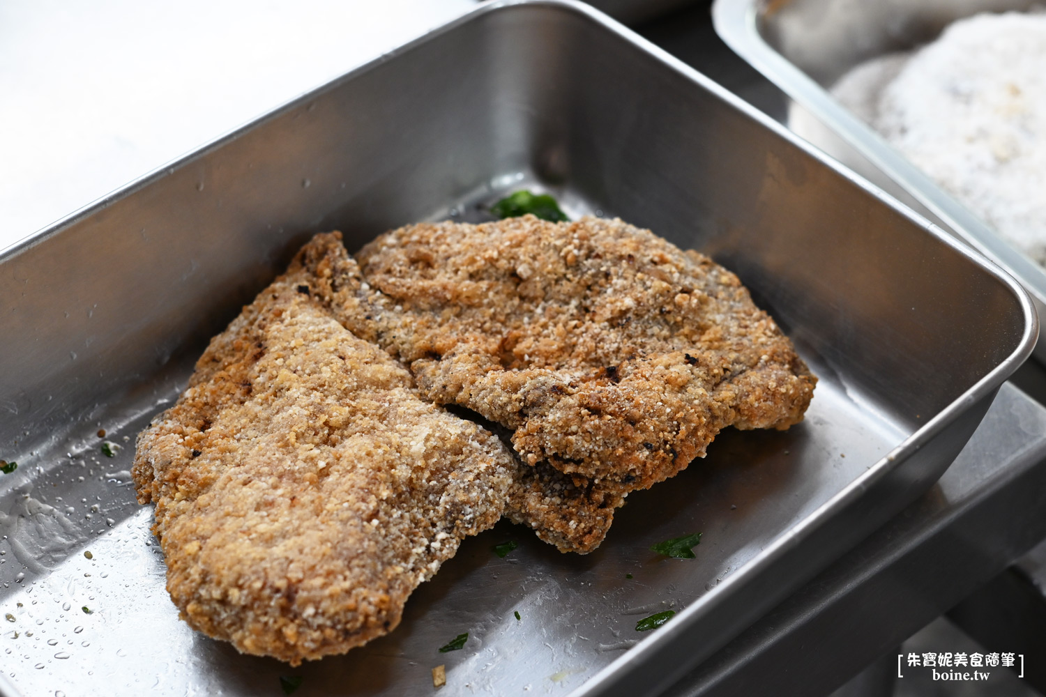 高雄美食｜活力鹽酥雞．米其林名店廚師坐鎮．忠孝夜市排隊美食 @朱寶妮美食隨筆