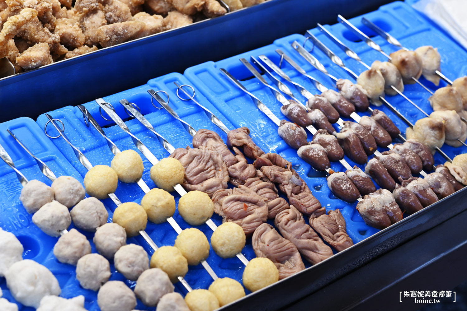 高雄美食｜活力鹽酥雞．米其林名店廚師坐鎮．忠孝夜市排隊美食 @朱寶妮美食隨筆