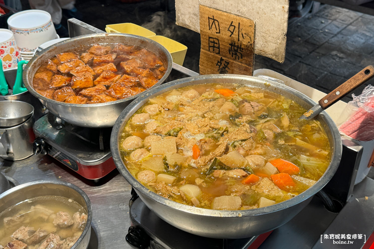 武廟市場美食|高雄呷二碗腿庫飯.在地人最愛焦糖色豬腳飯 @朱寶妮美食隨筆 武廟市場美食|高雄呷二碗腿庫飯.在地人最愛焦糖色豬腳飯 @朱寶妮美食隨筆