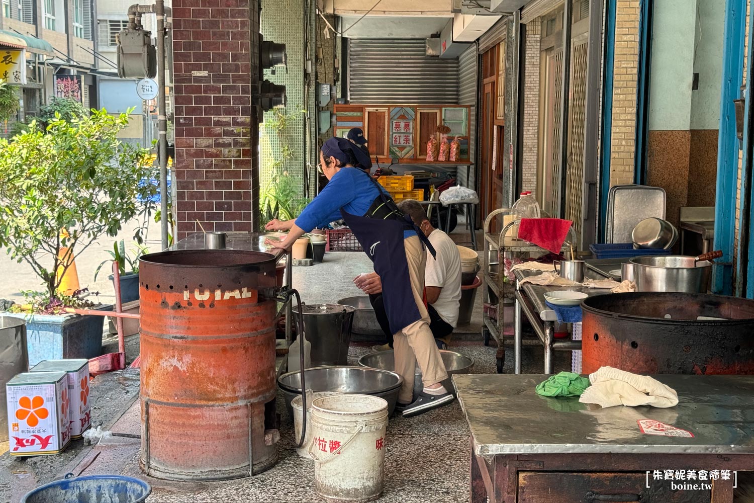 豐滿生煎包｜屏東必吃早餐．晚來吃不到．開鍋秒殺的銅板美食 @朱寶妮美食隨筆