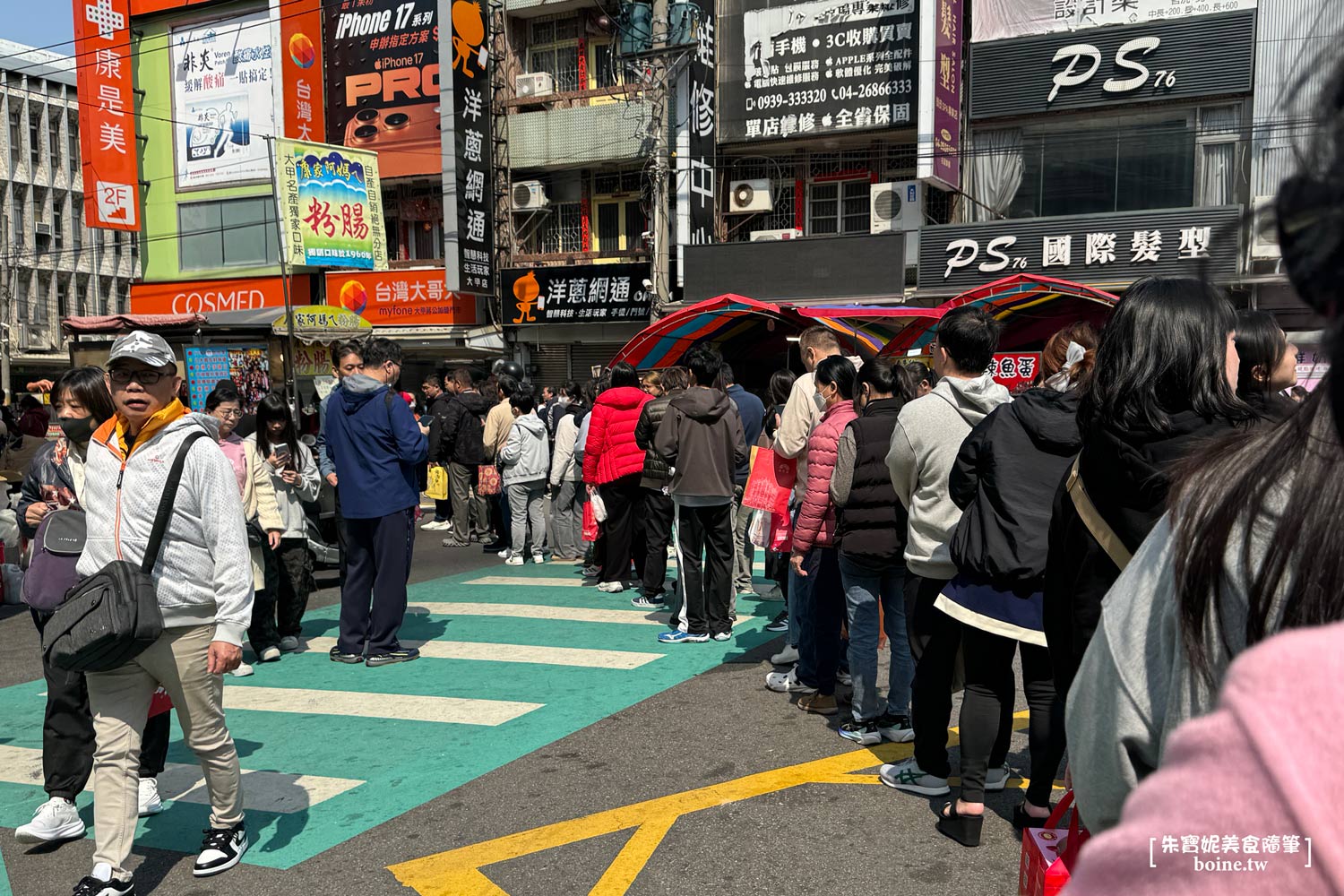 大甲康家阿媽ㄟ粉腸｜飄香60年的大甲鎮瀾宮名店．超Q排隊小吃 @朱寶妮美食隨筆