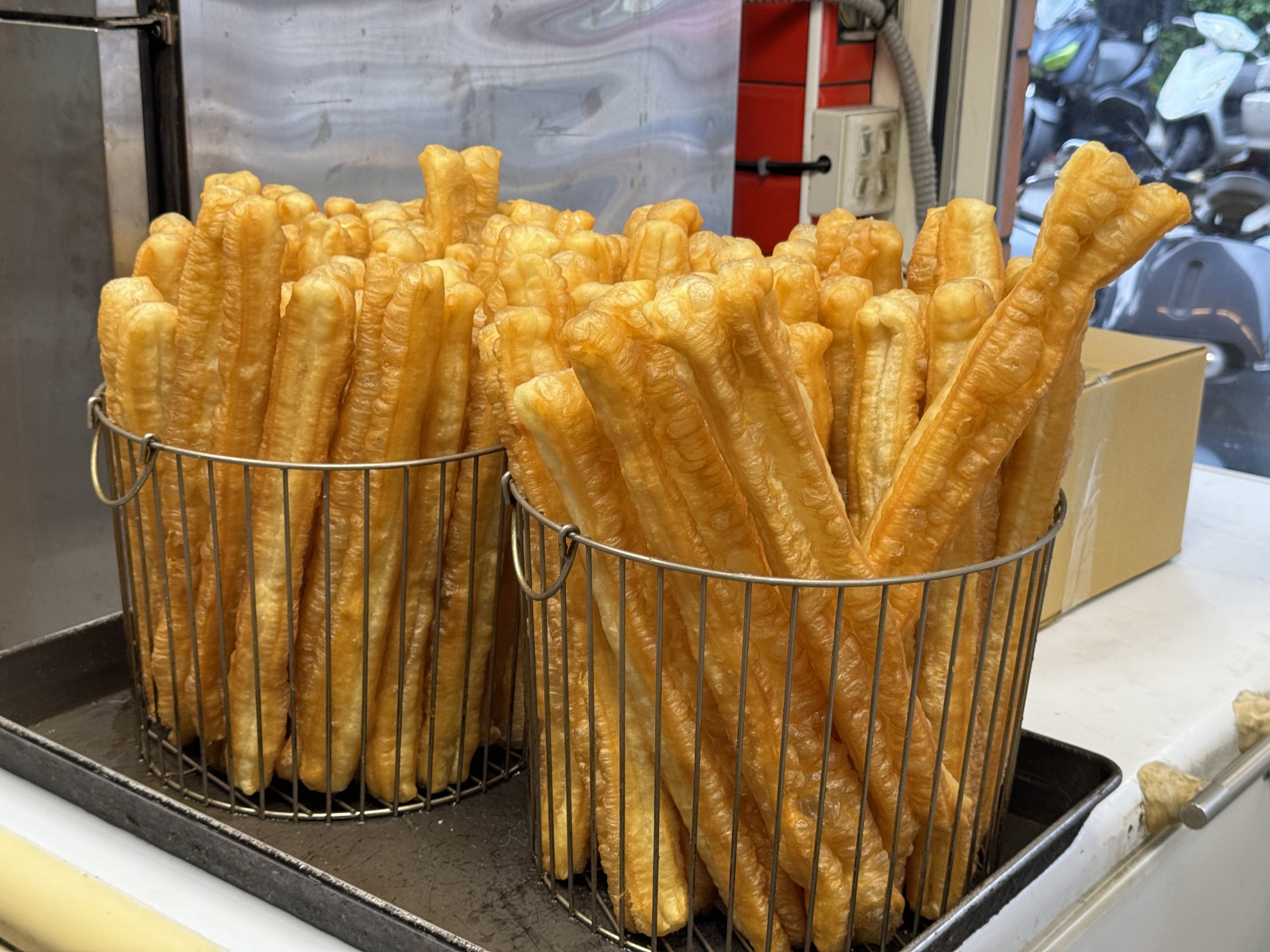 曾家豆漿｜超強蛋塔藏在豆漿店！行天宮商圈必吃．台北宵夜推薦 @朱寶妮美食隨筆