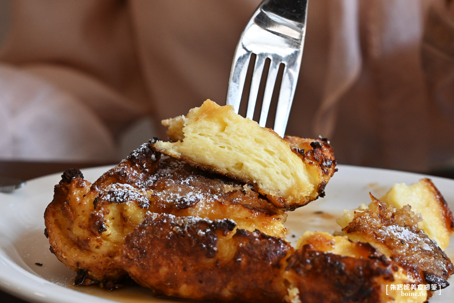 高雄咖啡廳｜Rickky．中央公園站絕美花園秘境．知名RAN CAF&Eacute;新品牌 @朱寶妮美食隨筆