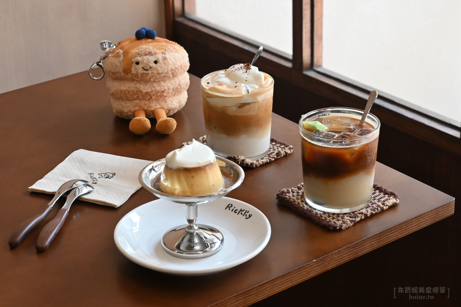 高雄咖啡廳｜Rickky．中央公園站絕美花園秘境．知名RAN CAF&Eacute;新品牌 @朱寶妮美食隨筆